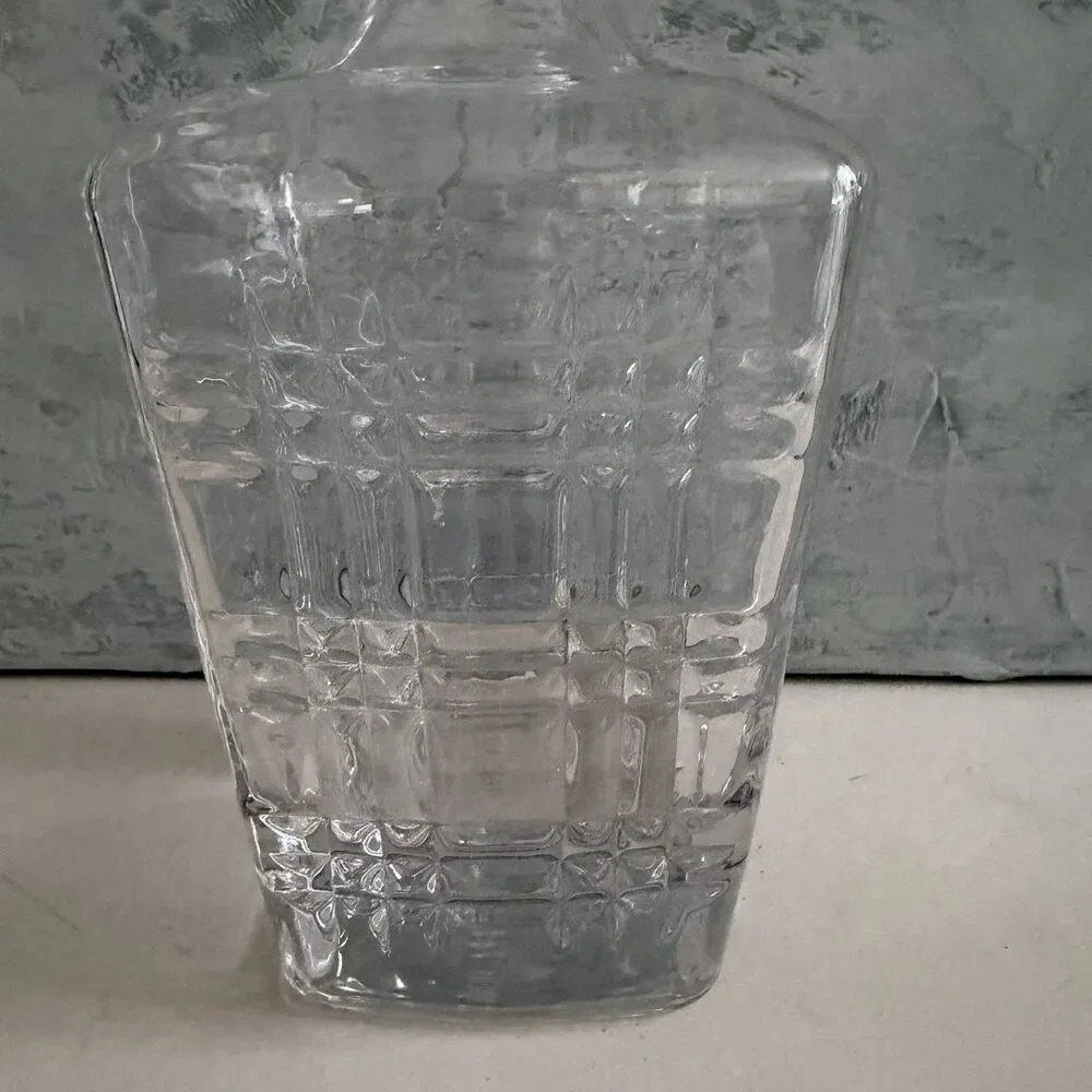 Maketh The Man Art Deco Whiskey Decanter Glass Barware Lead Free Crystal Plaid